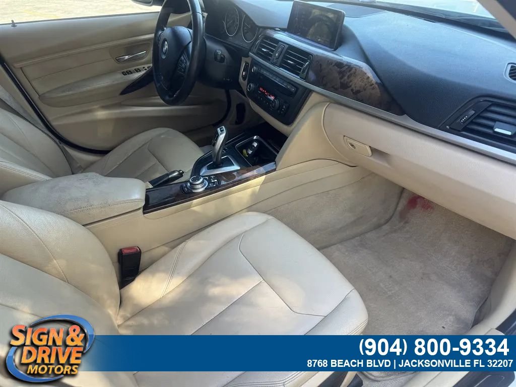 Used 2013 BMW 328i Sedan RWD image 14
