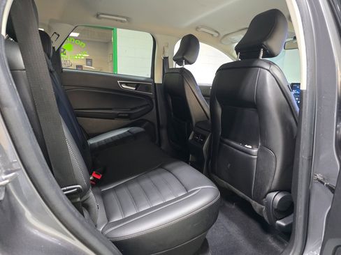 Used 2021 Ford Edge SEL w/ Cargo Accessory Package image 22