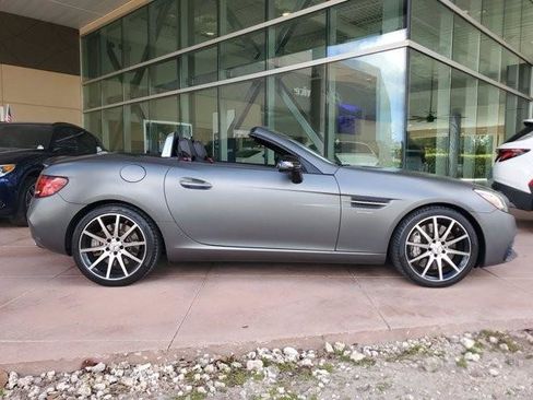 Used 2017 Mercedes-Benz SLC 43 AMG w/ Premium 2 Package image 5