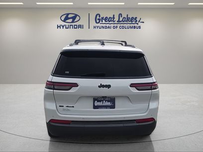 Used 2023 Jeep Grand Cherokee L Laredo