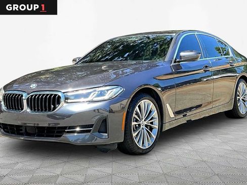 Used 2022 BMW 530i w/ Premium Package RWD image 1