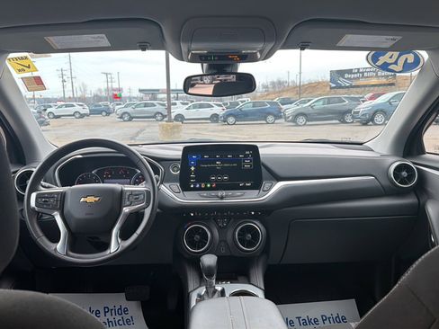 Used 2024 Chevrolet Blazer LT w/ Convenience Package image 17