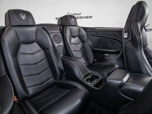 Used 2014 Maserati GranTurismo MC image 32