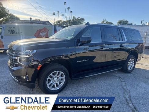 Certified 2024 Chevrolet Suburban LT image 9