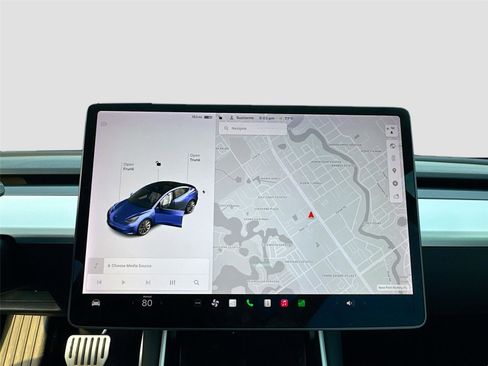 Used 2019 Tesla Model 3 Performance image 8