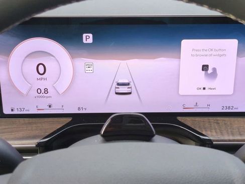 Certified 2025 Genesis GV80 2.5T Select image 4