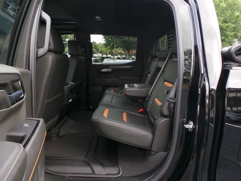 Used 2024 GMC Sierra 1500 AT4 w/ AT4 Preferred Package AWD/4WD image 38