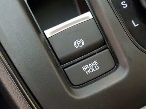 Certified 2023 Honda CR-V LX image 30