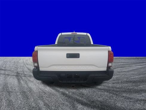 Used 2019 Toyota Tacoma SR RWD image 5
