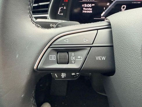 Used 2023 Audi Q8 Prestige AWD/4WD image 39