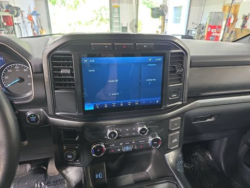 Used 2022 Ford F150 XLT w/ Equipment Group 302A High AWD/4WD image 19