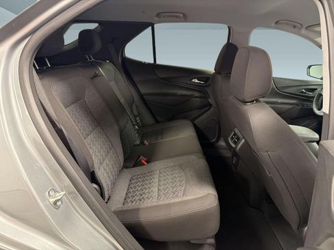 Used 2023 Chevrolet Equinox LT FWD image 31