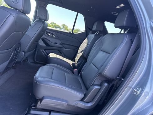 Used 2024 GMC Terrain SLE w/ Driver Convenience Package FWD image 54