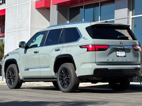 Used 2025 Toyota Sequoia 1794 Edition image 8