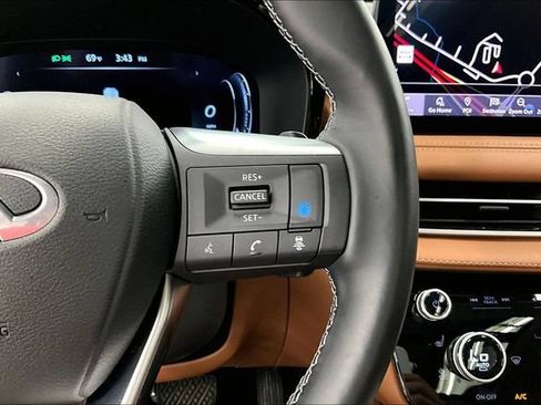 Used 2024 INFINITI QX60 Sensory AWD/4WD image 28