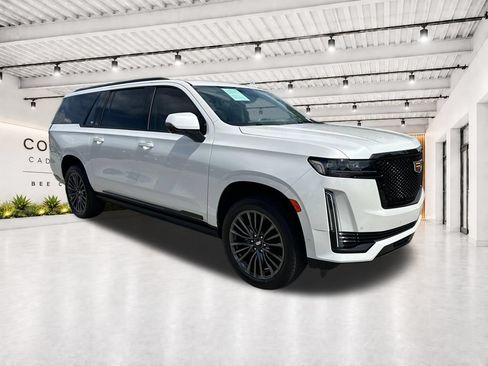 Used 2024 Cadillac Escalade ESV Sport Platinum AWD/4WD image 1
