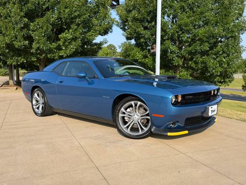 Used 2022 Dodge Challenger R/T w/ Shaker Package RWD image 1