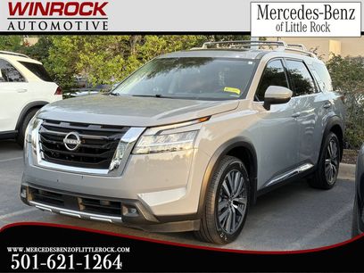 Used 2022 Nissan Pathfinder Platinum w/ Cargo Package