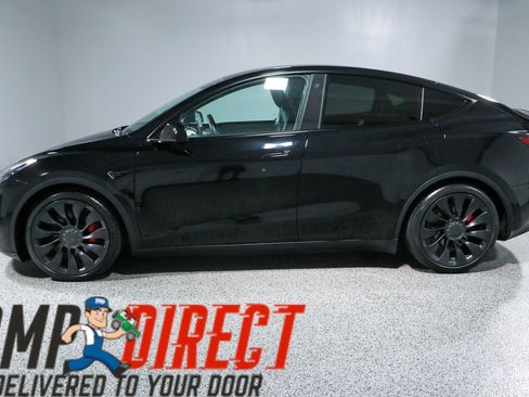 Used 2022 Tesla Model Y Performance AWD/4WD image 10