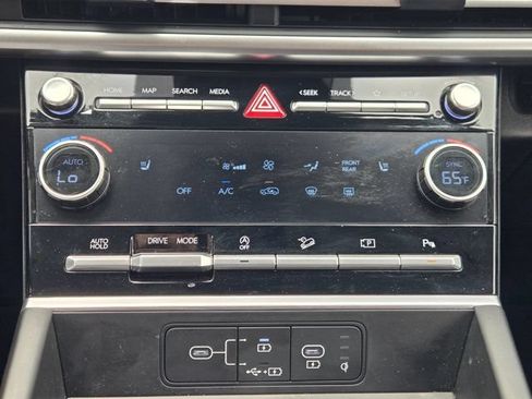 Certified 2026 Hyundai Santa Fe SEL w/ Tow & Go Package FWD image 18