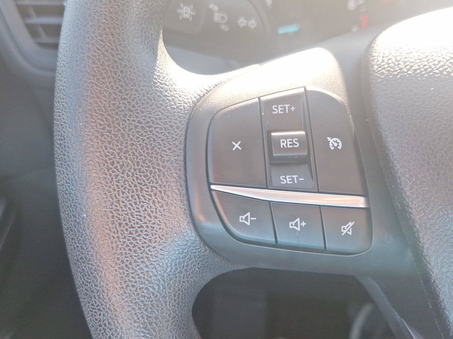 Used 2022 Ford Escape S AWD/4WD image 21