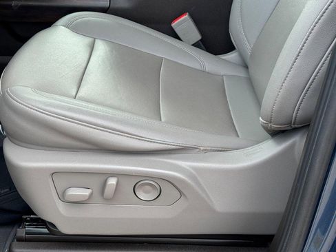 Used 2024 GMC Sierra 1500 SLT w/ SLT Premium Plus Package image 25