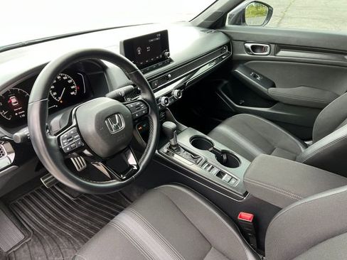 Used 2025 Honda Civic Sport image 18