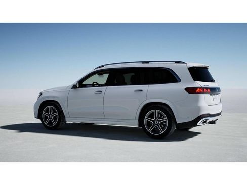 New 2027 Mercedes-Benz GLS 450 4MATIC image 31