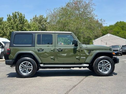 Used 2023 Jeep Wrangler Unlimited Sahara w/ LED Lighting Group AWD/4WD image 7