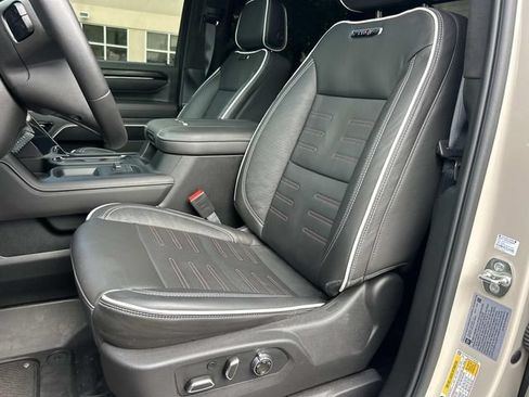 Used 2026 GMC Sierra 2500 AT4X AWD/4WD image 27