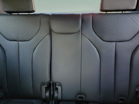 Used 2025 Hyundai Palisade SEL image 21