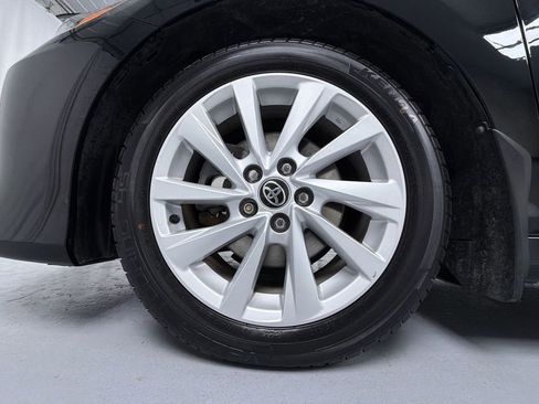 Certified 2023 Toyota Camry LE image 9