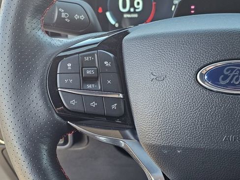 Used 2025 Ford Explorer ST-Line image 25
