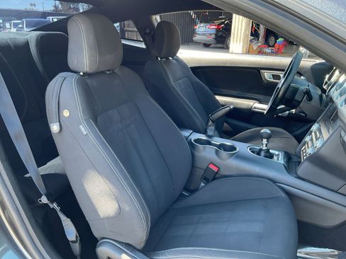 Used 2019 Ford Mustang GT image 22