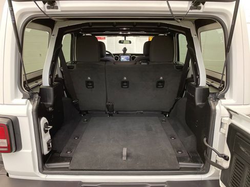 Certified 2023 Jeep Wrangler Unlimited Sport image 23