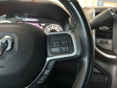 Used 2020 RAM 2500 Big Horn w/ Level 2 Equipment Group image 18