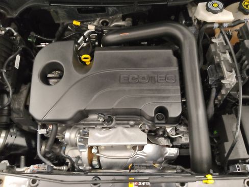 Used 2024 Chevrolet Equinox LT image 30