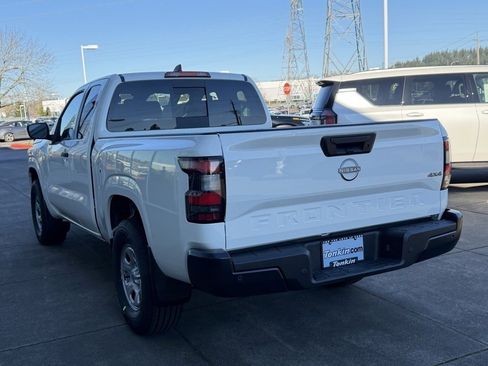 New 2026 Nissan Frontier S image 5