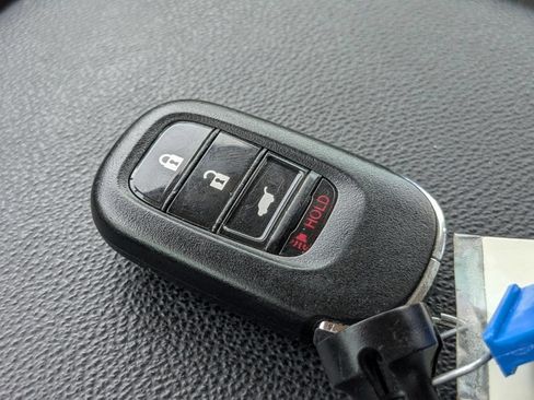 Used 2024 Honda CR-V LX image 28