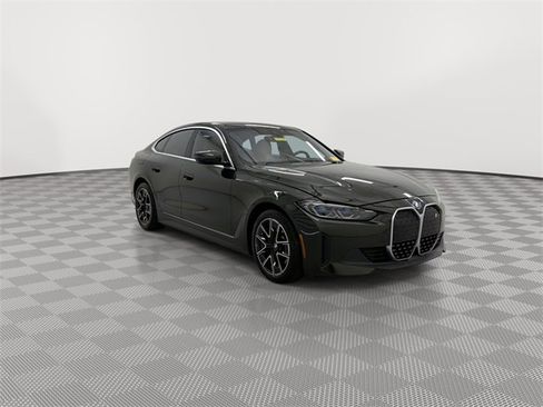 Used 2023 BMW i4 eDrive40 w/ Premium Package image 13