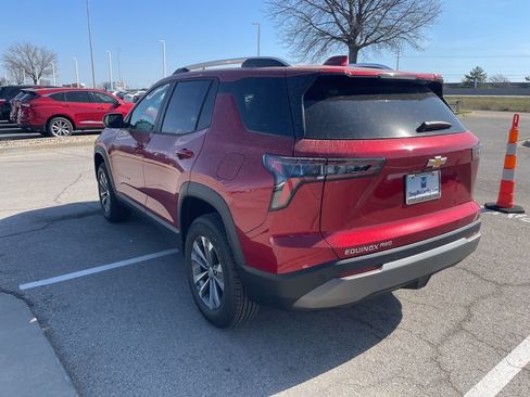 New 2026 Chevrolet Equinox LT AWD/4WD image 5