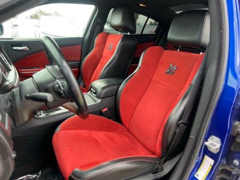 Used 2022 Dodge Charger Scat Pack RWD image 16