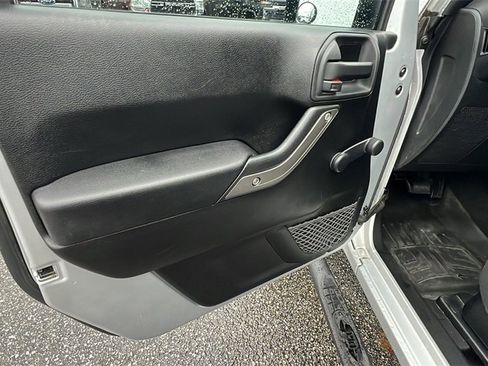 Used 2012 Jeep Wrangler Sport image 11