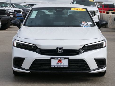 Used 2024 Honda Civic Sport image 7