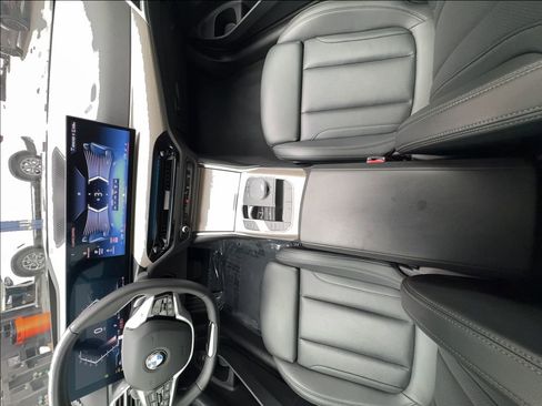 Used 2025 BMW 430i Convertible RWD image 35