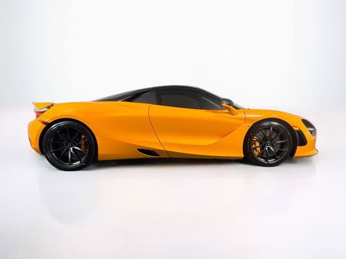 Used 2022 McLaren 720S Spider RWD image 61