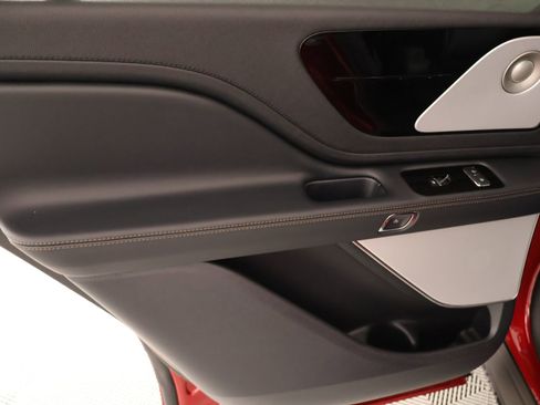 New 2026 Lincoln Aviator Reserve AWD/4WD image 18