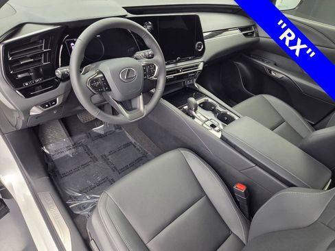 Used 2024 Lexus RX 350 FWD w/ Technology Package image 25