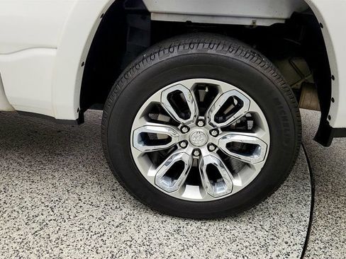 Used 2022 RAM 1500 Laramie w/ G/T Package AWD/4WD image 9