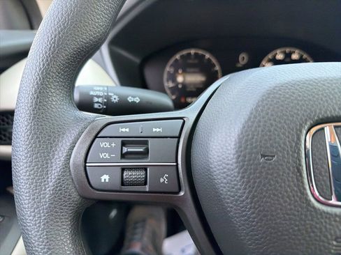 New 2026 Honda HR-V LX image 24